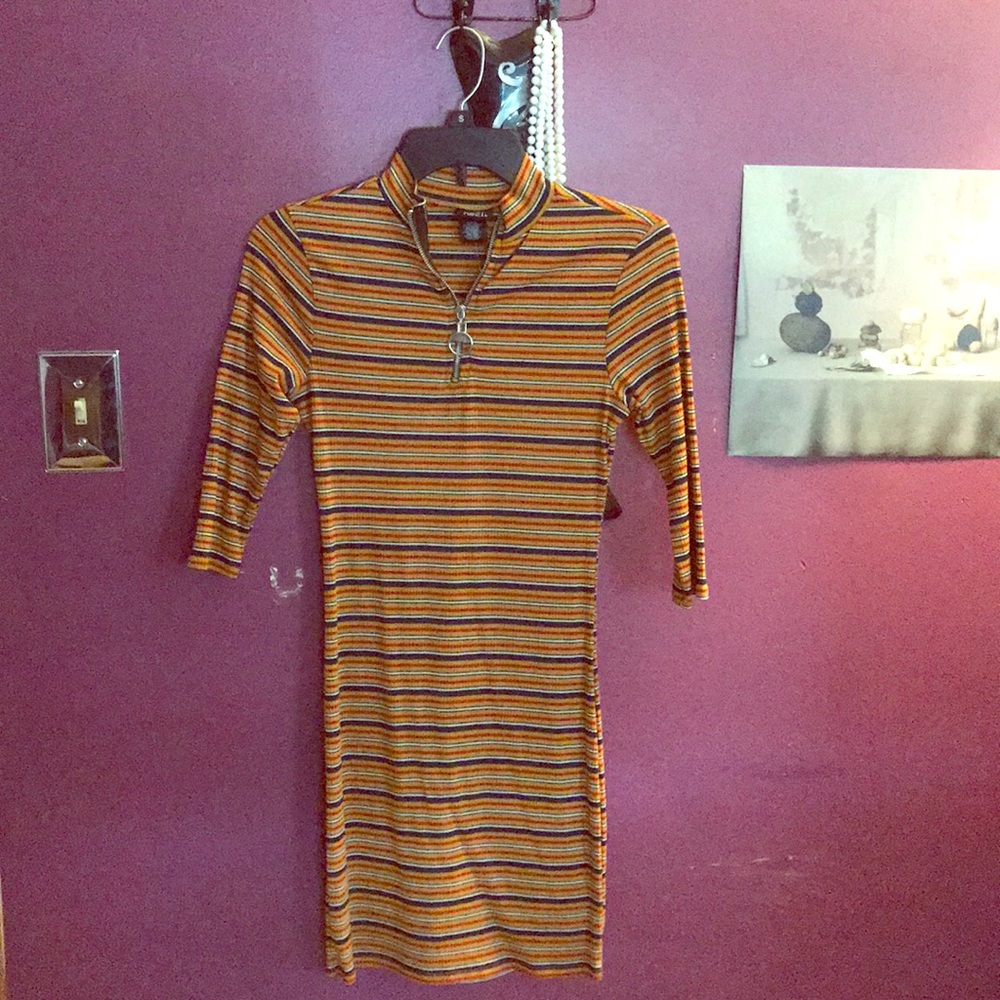 Striped bodycon dress with a front zipper/collar
